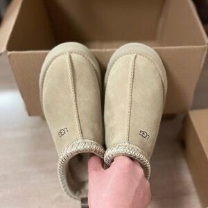 UGG Women's